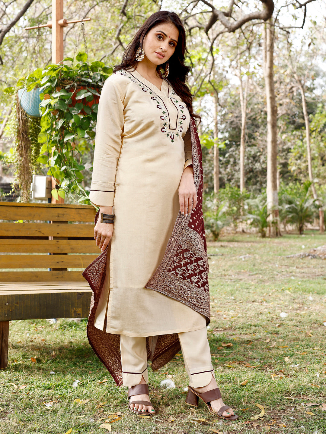 Elegant Ethnic Mirror Resham Embroidery and Hand Work Salwar Suit