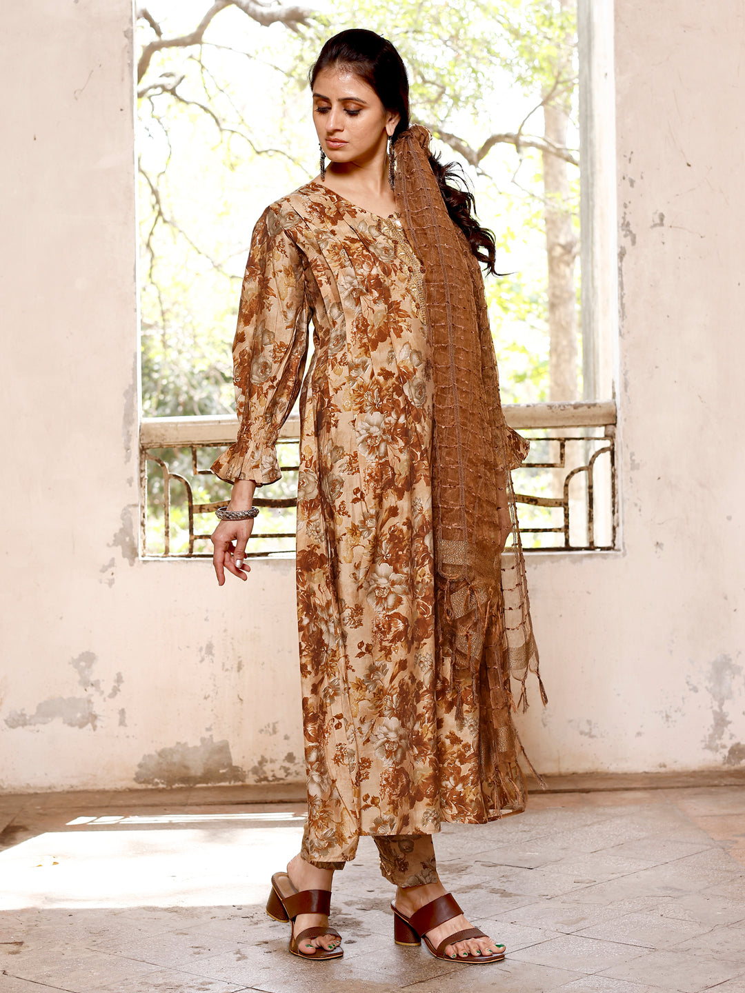 Elegant Floral Flare Kurti And Fancy Pant Design With Dupatta Set For Woman's