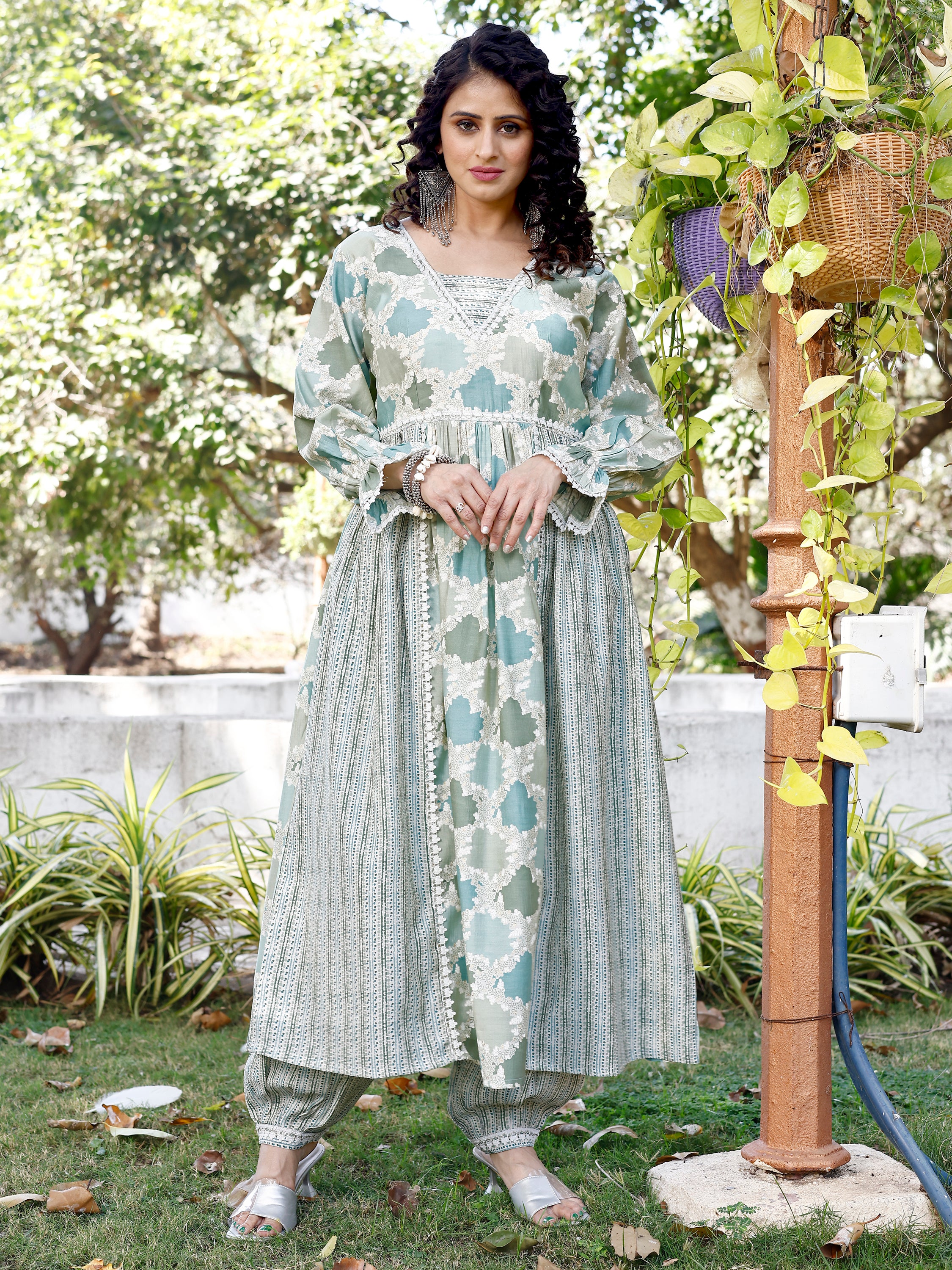 Blooms in Harmony Floral Kurti with Pants Ensemble