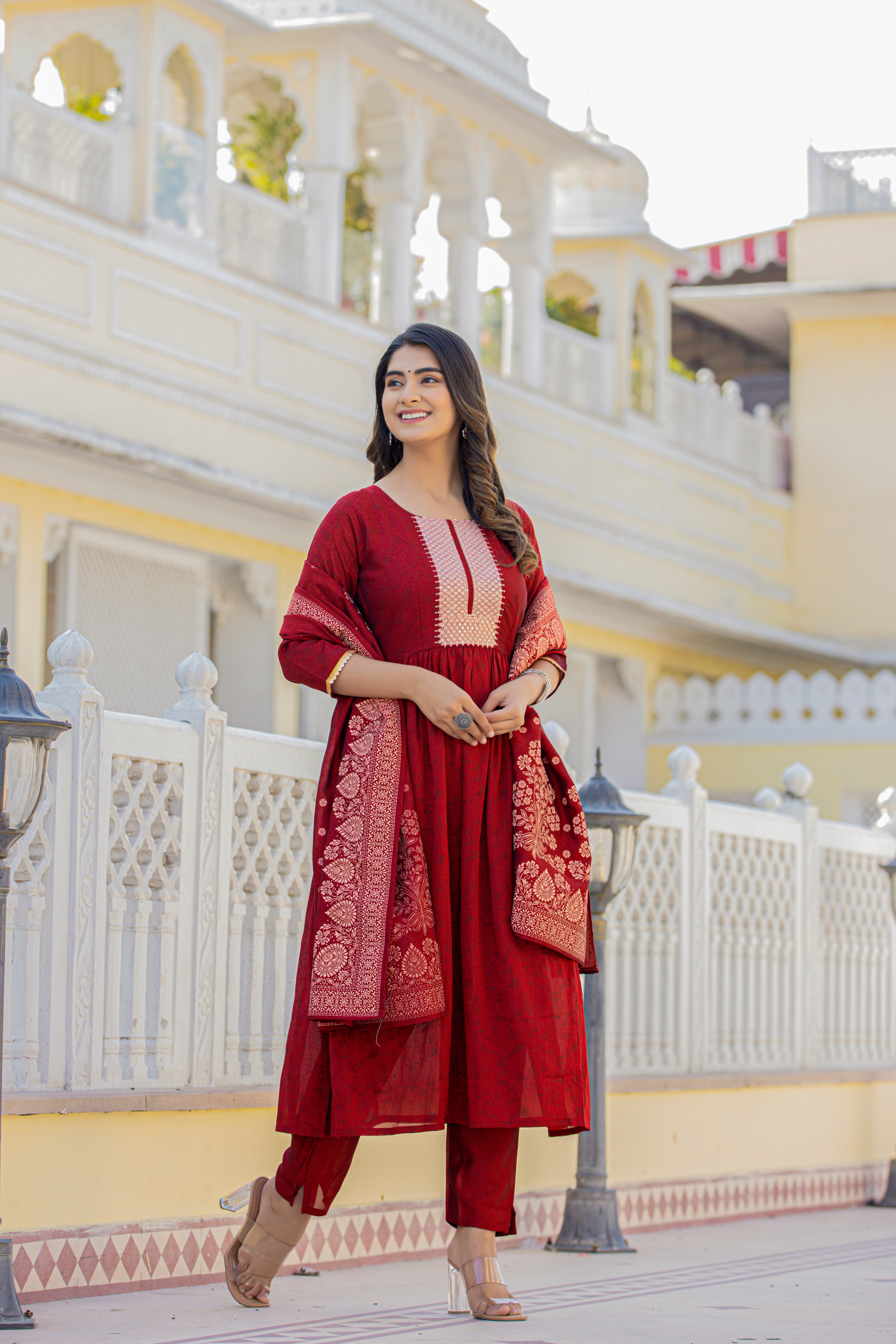 Excusive Maroon Chiffon Fabric Kurti And Fancy Pant With Jacquard Dupatta Set