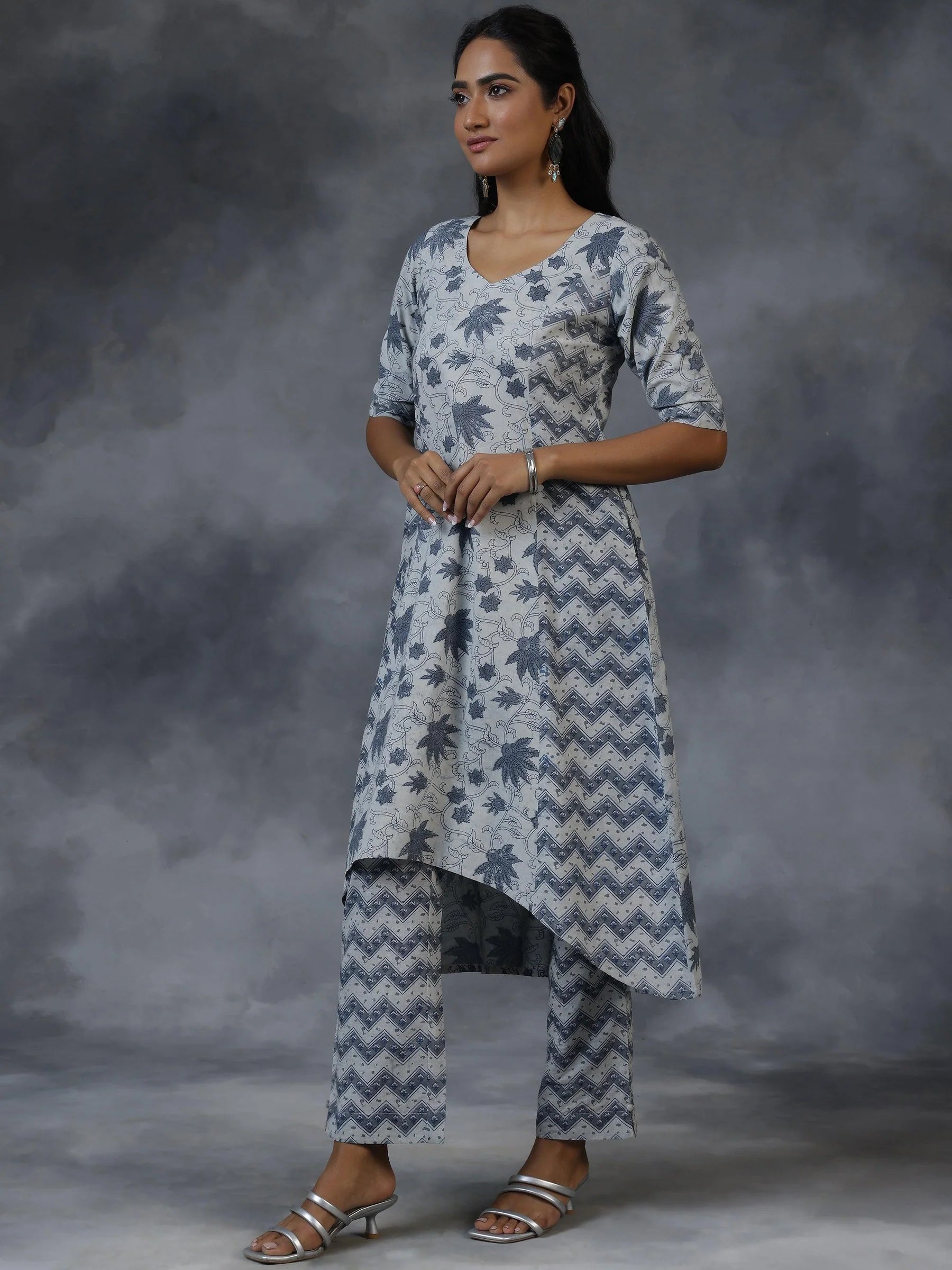 Grey Printed Cotton A-Line Kurta With Pant