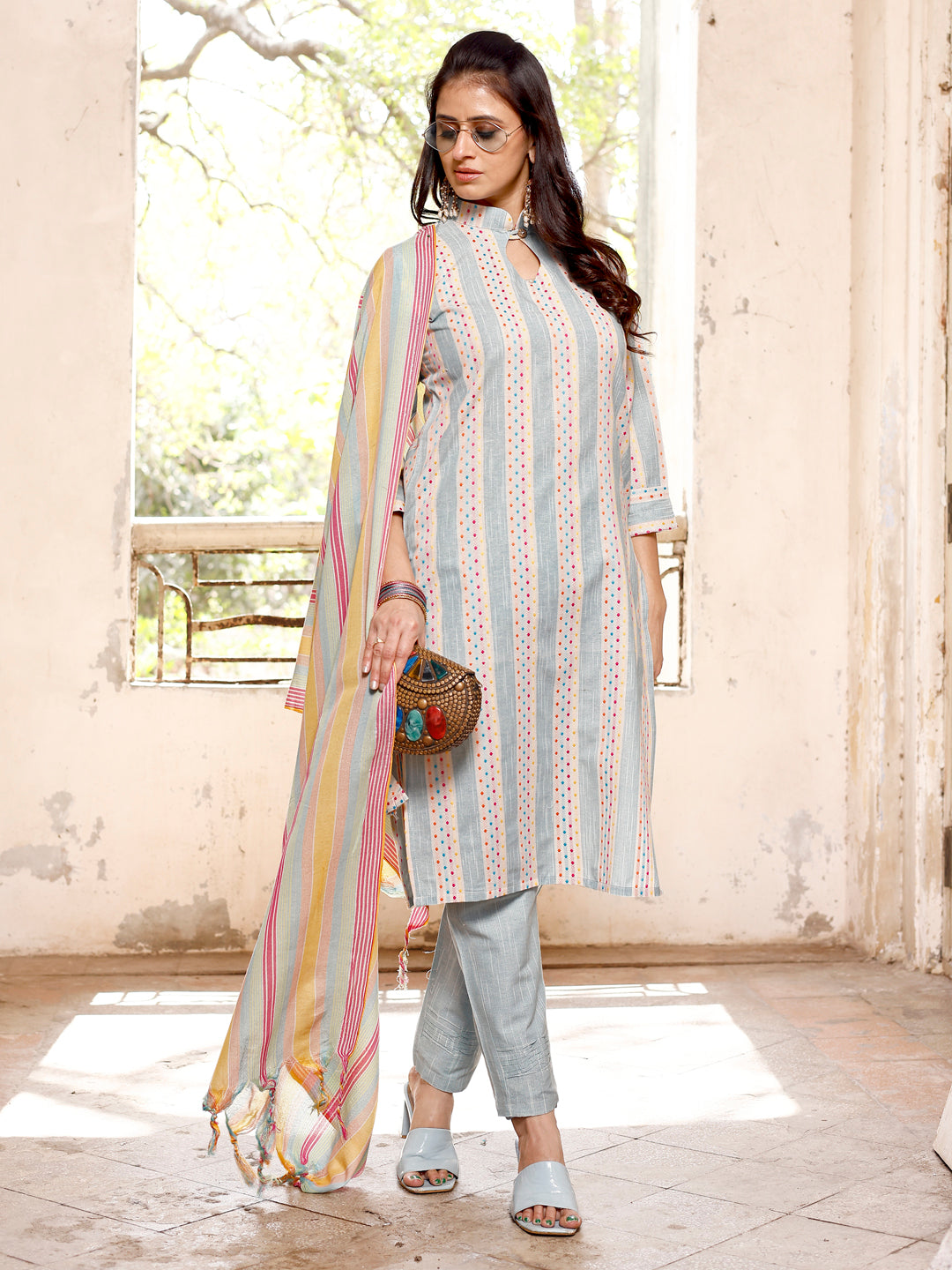 Traditional Dress Cotton Kurti And Pant With Dupatta For Women's