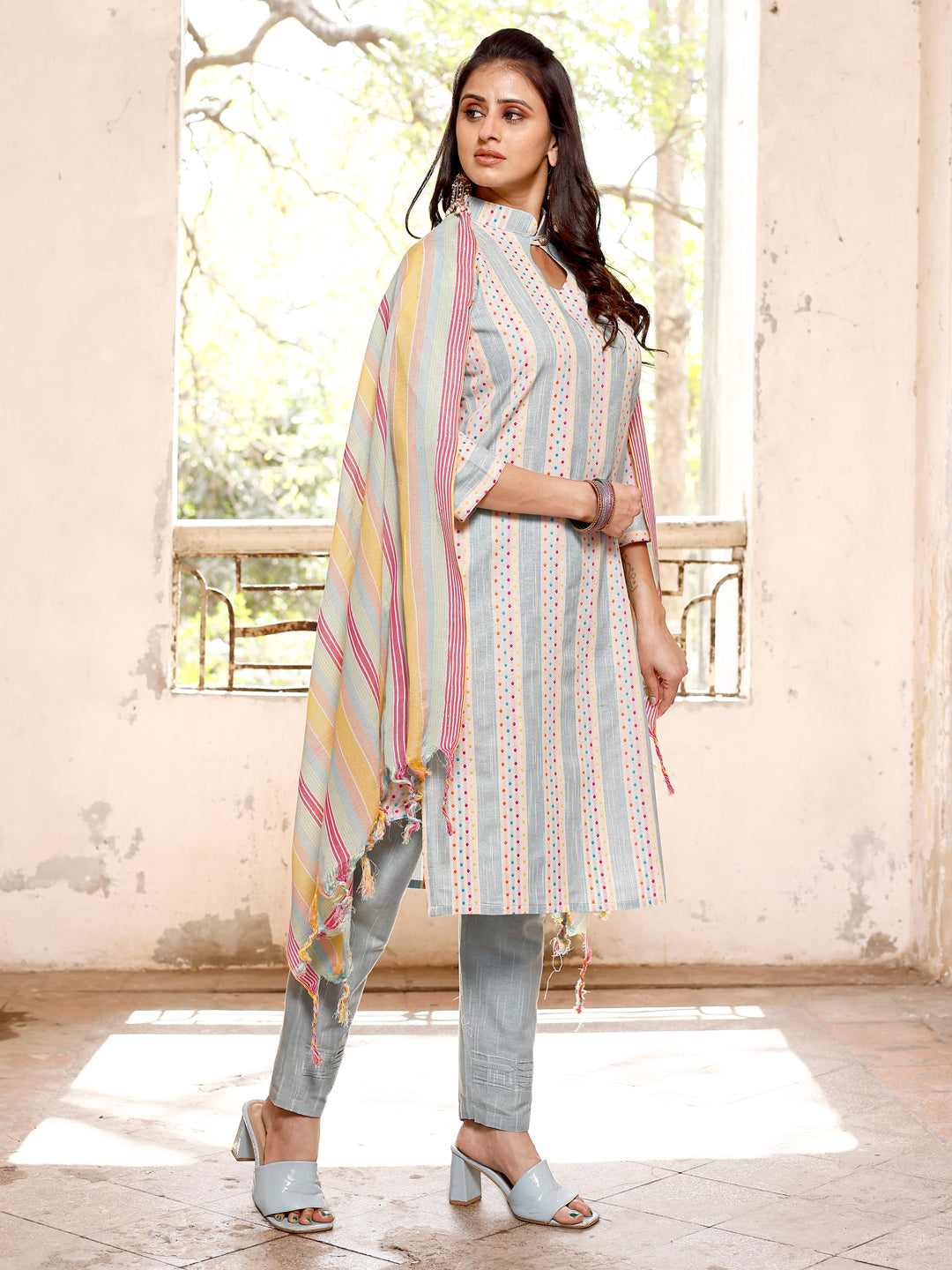 Traditional Dress Cotton Kurti And Pant With Dupatta For Women's